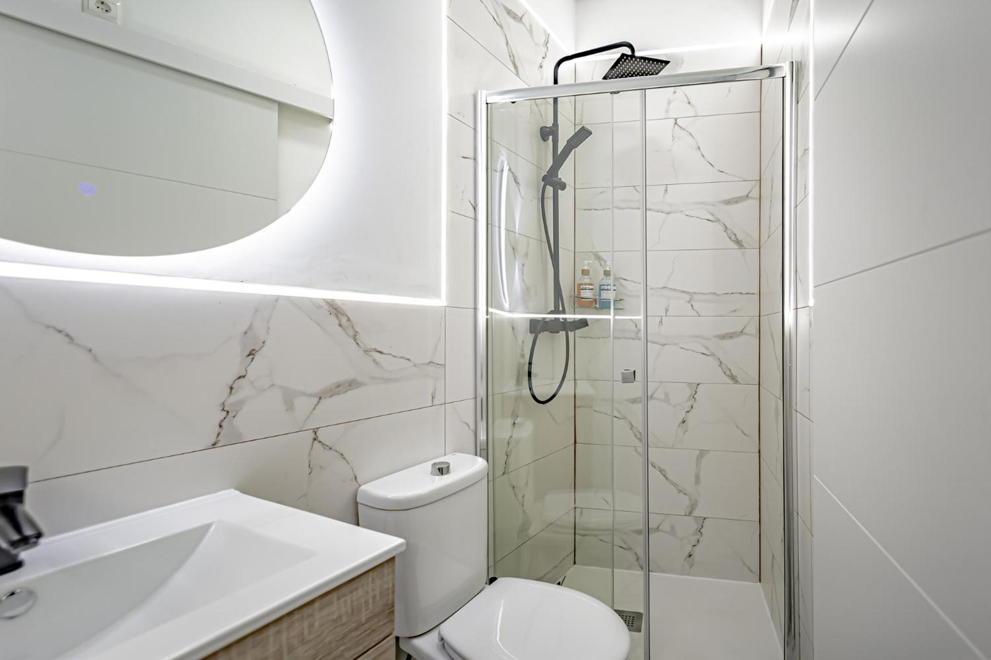 Apartamentos Franco Rodriguez Madrid Cameră foto
