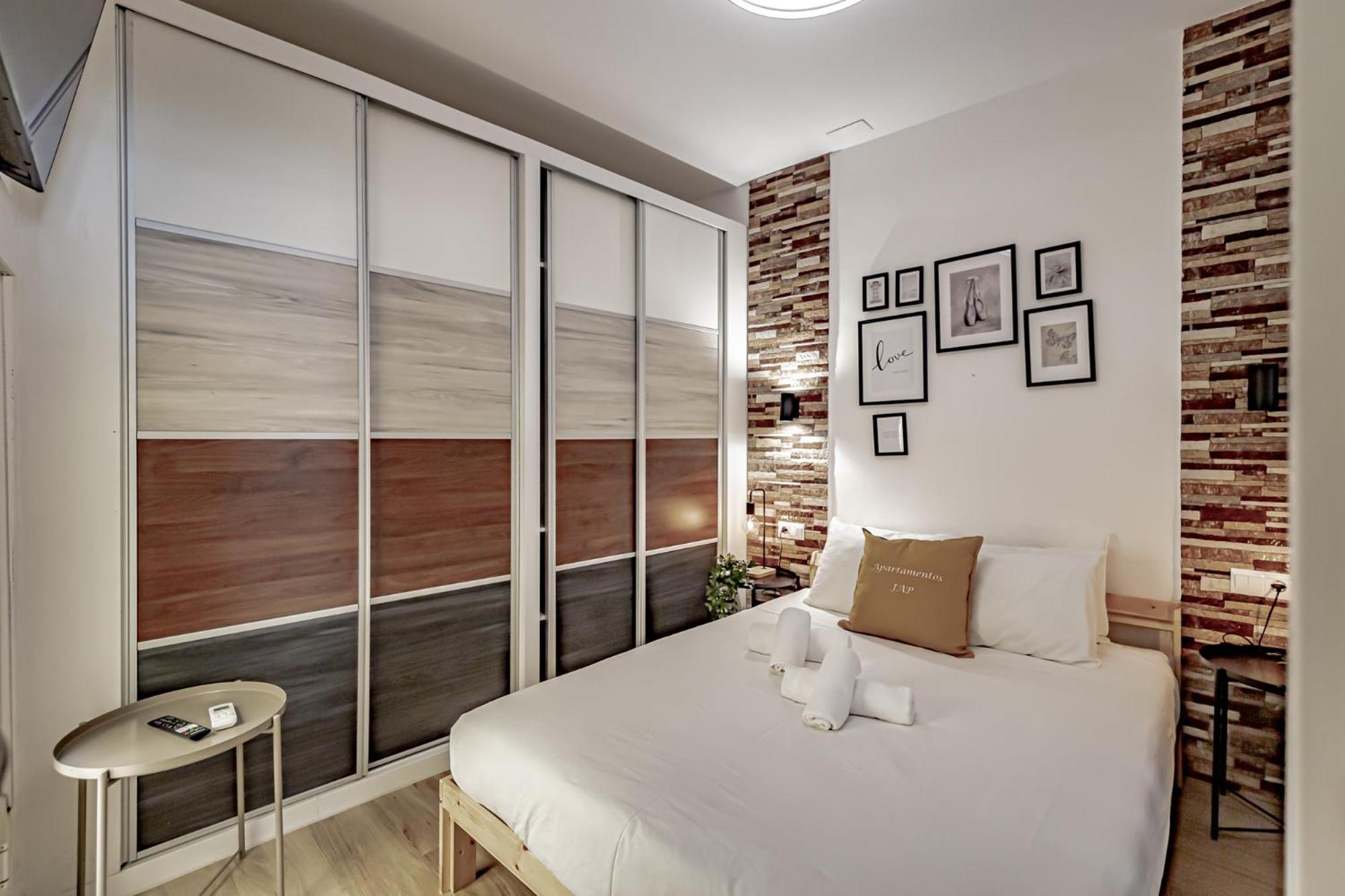Apartamentos Franco Rodriguez Madrid Cameră foto